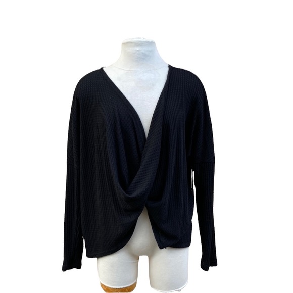 Anthropologie Tops - EUC Anthropologie Lazy Sundays Waffle Thermal Twist Wrap Long Sleeve Henley